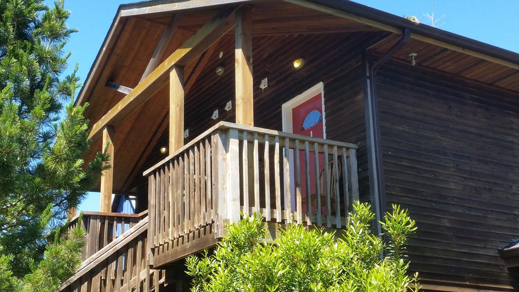 Reef Point Cottages Ucluelet Extérieur photo