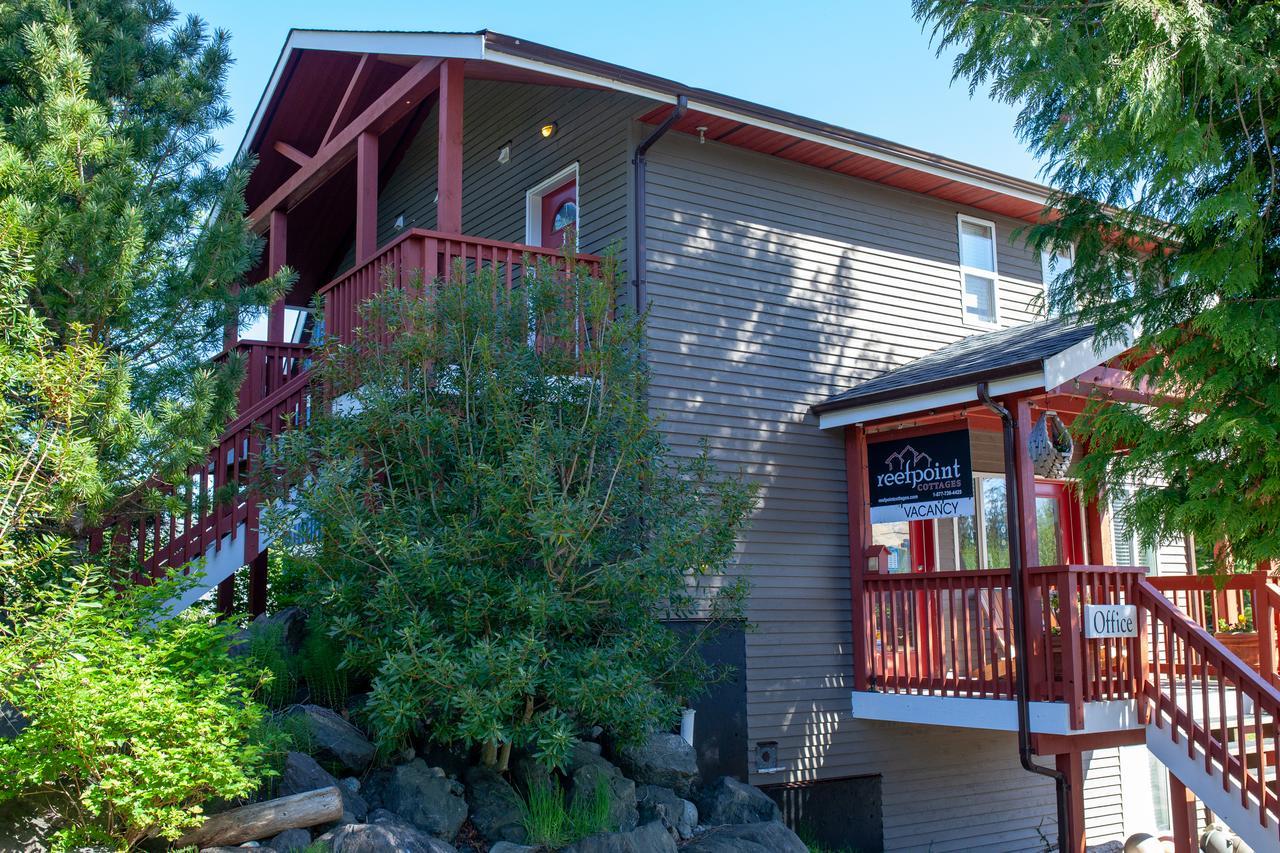 Reef Point Cottages Ucluelet Extérieur photo