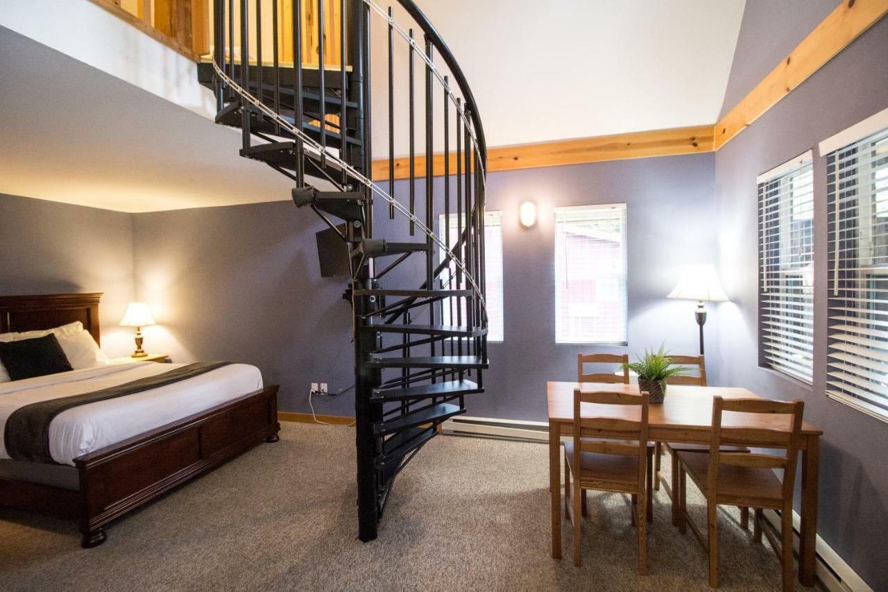 Reef Point Cottages Ucluelet Extérieur photo